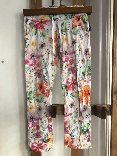 Pantalón de algodón flores. MIMO. 4 años.