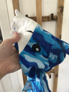 NUEVA- Salida de baño con capucha. 7/8 años. - tienda online