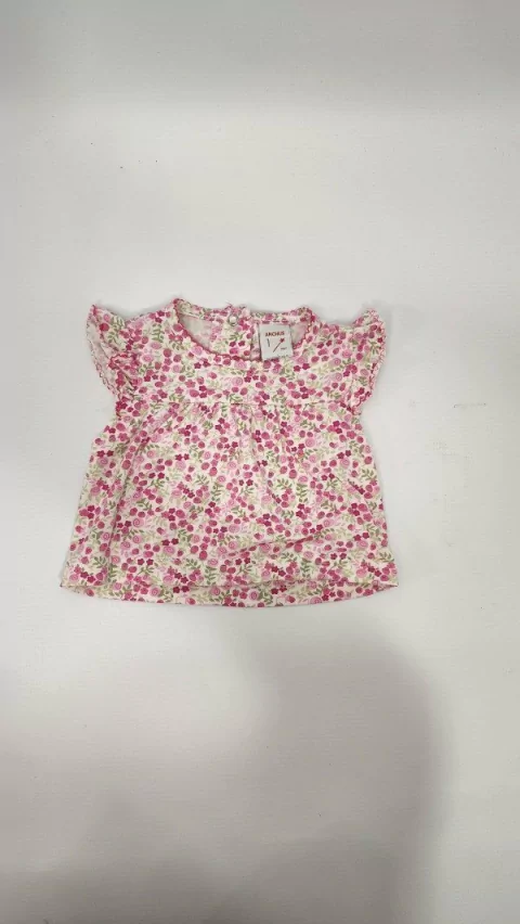 1M | Remera floreada 1 mes