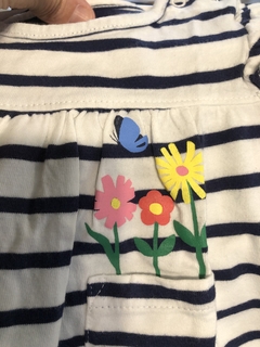 9M | Remera a rayas azul y blanco con flores. CARTERS. 9 meses. en internet