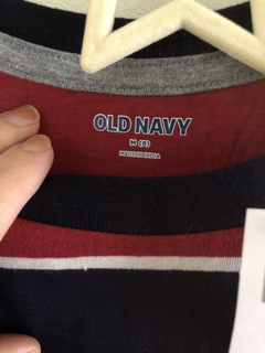 NUEVA- Remera MC a rayas roja y azul. OLD NAVY. 8 años. - Lo Canto • Moda Circular