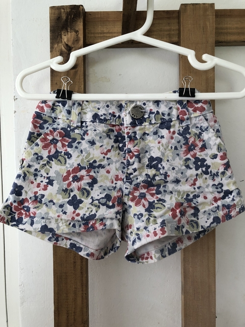 9M | Short floreado. CHEEKY. 9 meses. Con elástico en cintura.