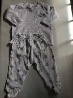 Set- Body blanco + ranita blanca con camiones. Algodón Pima. Baby Cottons. Recien Nacido. - comprar online