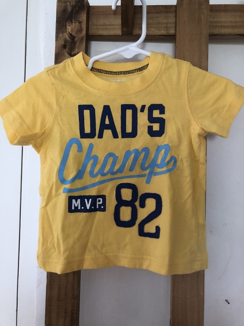 9M | Remera amarilla y azul MC. CARTERS. 9 meses.