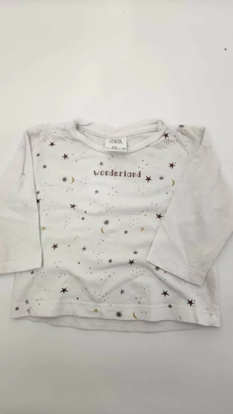 3/6M | LUPE - Remera Zara blanca estrellitas. 3-6 meses
