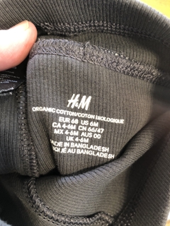 6M | Pantalón de algodón gris oscuro con volado atras. HYM. 6 meses. en internet
