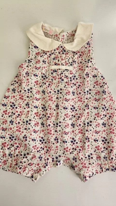 6M | Enterito sin mangas floreado - 6 meses