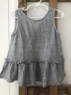 Musculosa gris con volados. WANAMA. 6 años. - comprar online