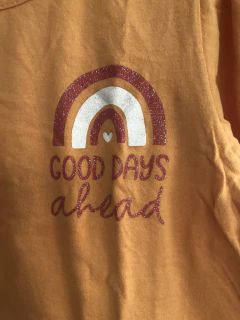 8A | Remera MC tostado con corazón. Weak Meak. 8 años. en internet