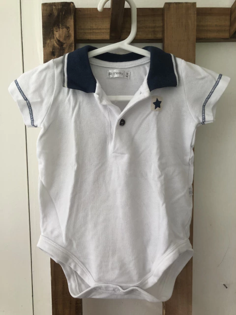 6M | Body chomba blanco y azul. CHEEKY. Talle M. 6 meses.