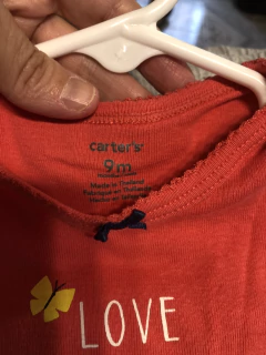 9M | Budy MC rosa fuerte con mariposas.. CARTERS. 9 messes. - comprar online