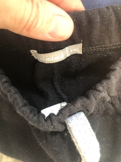 Pantalon joging negro con cordón. MIMO. 15 meses. - comprar online
