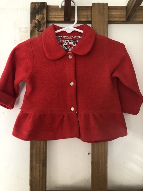 9M | Camperita roja con botones de polar. MIMO. 9 meses.