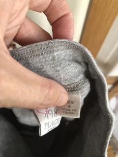 Pollera de algodón gris con short. PLACE. 4 años. en internet