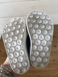 Zapatillas azules sin cordones. CHEEKY. Talle 21. - Lo Canto • Moda Circular