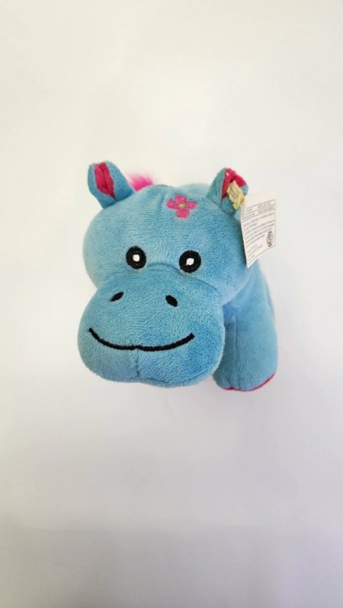 Hipopotamo de peluche celeste