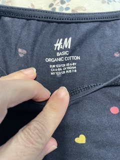 Remera ML azul con corazones. HYM. 6/8 años. - comprar online