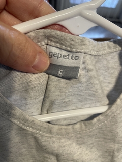 6A | Remera gris MC con pompones. GEPETTO. 6 años. - comprar online