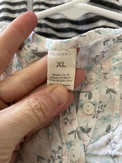 12M | Blusa ML flores. CHEEKY. 12 meses. - comprar online