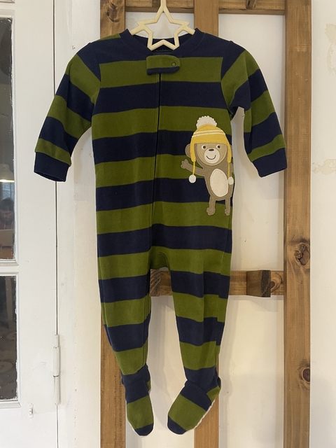 Pijama micropolar a rayas con mono. CARTERS. 12 meses.