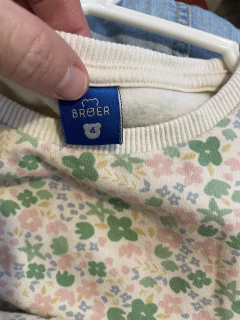 4A | Conjunto de buzo y pantalón floreado. BROER. 4 años. - comprar online