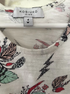 4A | Musculosa gris con flores. KOSIUKO. 4 años. - comprar online