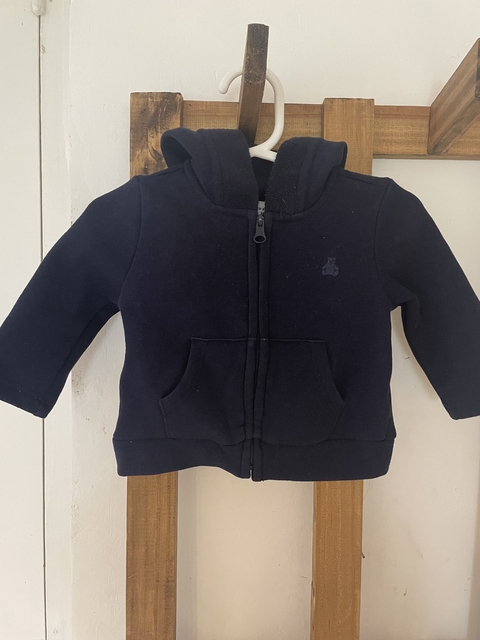 Buzo campera azul con capucha y abrigo interior. GAP. 3/6 meses.