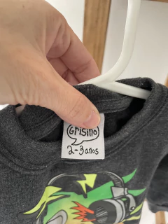 2/3A | Buzo gris “Explosión de sonido” . GRISINO. 2/3 años. - comprar online