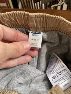 6/12M | Pantalón beige forrado adentro con elastico. OLD NAVY. 6/12 meses. - comprar online