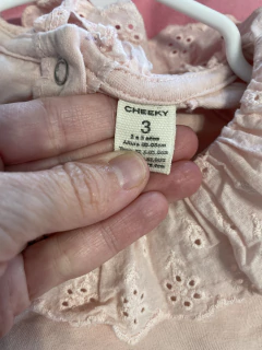 Outlet- Remera rosa ML con cuellito. CHEEKY. 3 años. - comprar online