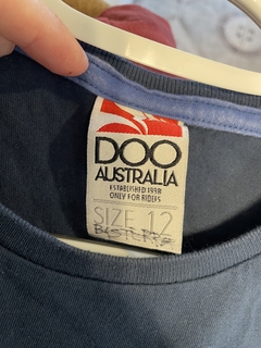 12A | Remera ML azul con estampa. DOO AUSTRALIA. 12 años. - comprar online