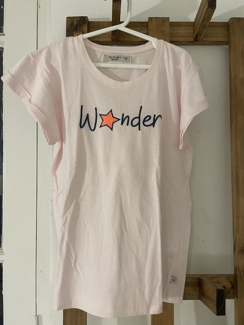 12A | Remera rosa clarito con estrella. Wonder. 12 años.