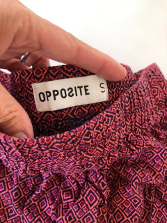 Pollera fibrana estampado rombos. Opossitte. Talle small. - comprar online