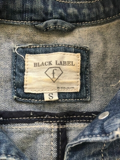 Chalco de jean. Talle Small. Es chico. en internet
