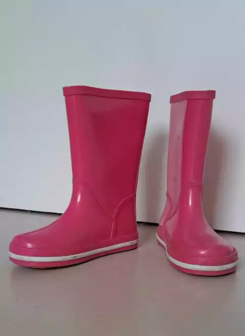 T22/23 | Botas de lluvia rosas. MIMO. Talle 22-23.