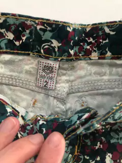 2A | Pantalón con estampa verde. Talle 2. - comprar online