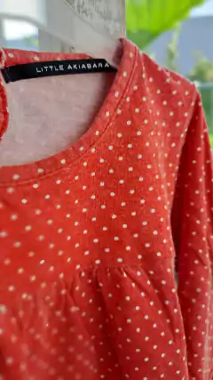 2M | OUTLET- Remera manga 3/4 roja c lunares y guardas. LITTLE AKIABARA. Talle 2 meses en internet