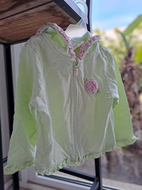 2A | OUTLET - Buzo de algodón verde manzana y rosa c aplique flor - JILLIAN'S CLOSET - Talle 2 años