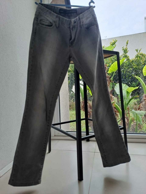 Jean gris semioxford, tiro medio - UMA - Talle 25