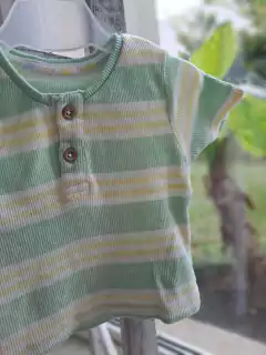 0/3M | Remera MC morley a rayas verde claro y amarillo - PRIMARK -Talle 0a 3 meses - comprar online
