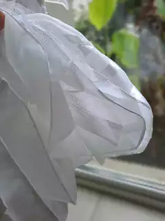 0/3M | Vestido SM blanco forrado en tul en capas, aplique de perlas - AMERICAN PRINCESS - 0 a 3 meses. - Lo Canto • Moda Circular