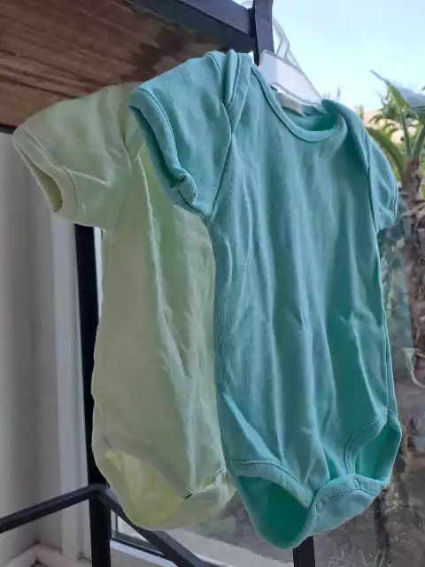 3M | OUTLET- .Set 2 bodys MC turquesa y verde limón- YAMP! - Talle 3 meses