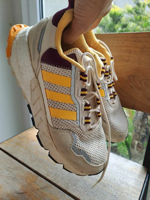 Zapatillas deportivas c plataforma , blanca bordó y amarillo - ADIDAS - Talle 37