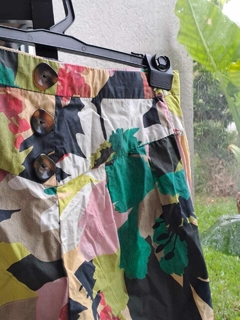 11/12A | Bermuda floreada negro, amarillo ,verde - ZARA kids - Talle 11-12 años - comprar online