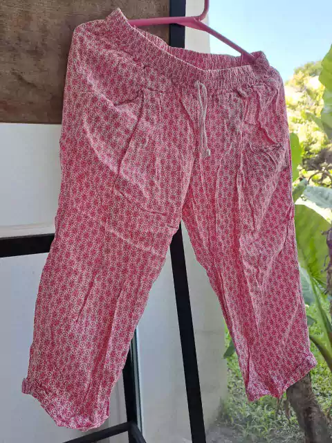 4A | Pantalón babucha blanco con guardas rosas - CHEEKY - Talle 4 años