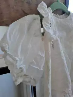 3/6M | Vestido blanco bordado y calado c volados y bombachudo - WANAMA babies - Talle 3 a 6 meses - comprar online