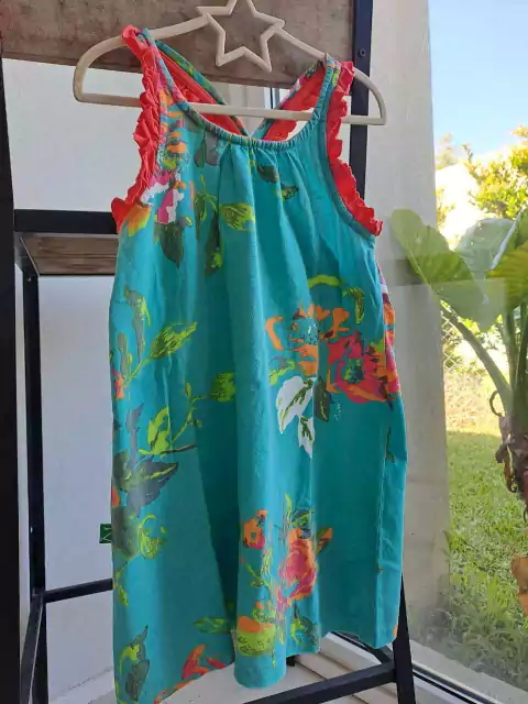 10A | Vestido musculosa de modal turques c flores rojas - ZUPPA. Talle 10 años