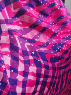 10/12A | Short eñastizado estampa rayas en fucsia y violeta y estrellitas doradas- DANSKIN - Talle L (10-12 años) - Lo Canto • Moda Circular