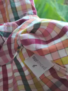6A | Camisa MC a cuadros rosa, amarillo y verde, volados - ADVANCED - Talle 6 años - Lo Canto • Moda Circular