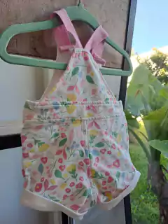 Jardinero de algodón c flores rosas y amarillas - CHEEKY - Talle XS - comprar online